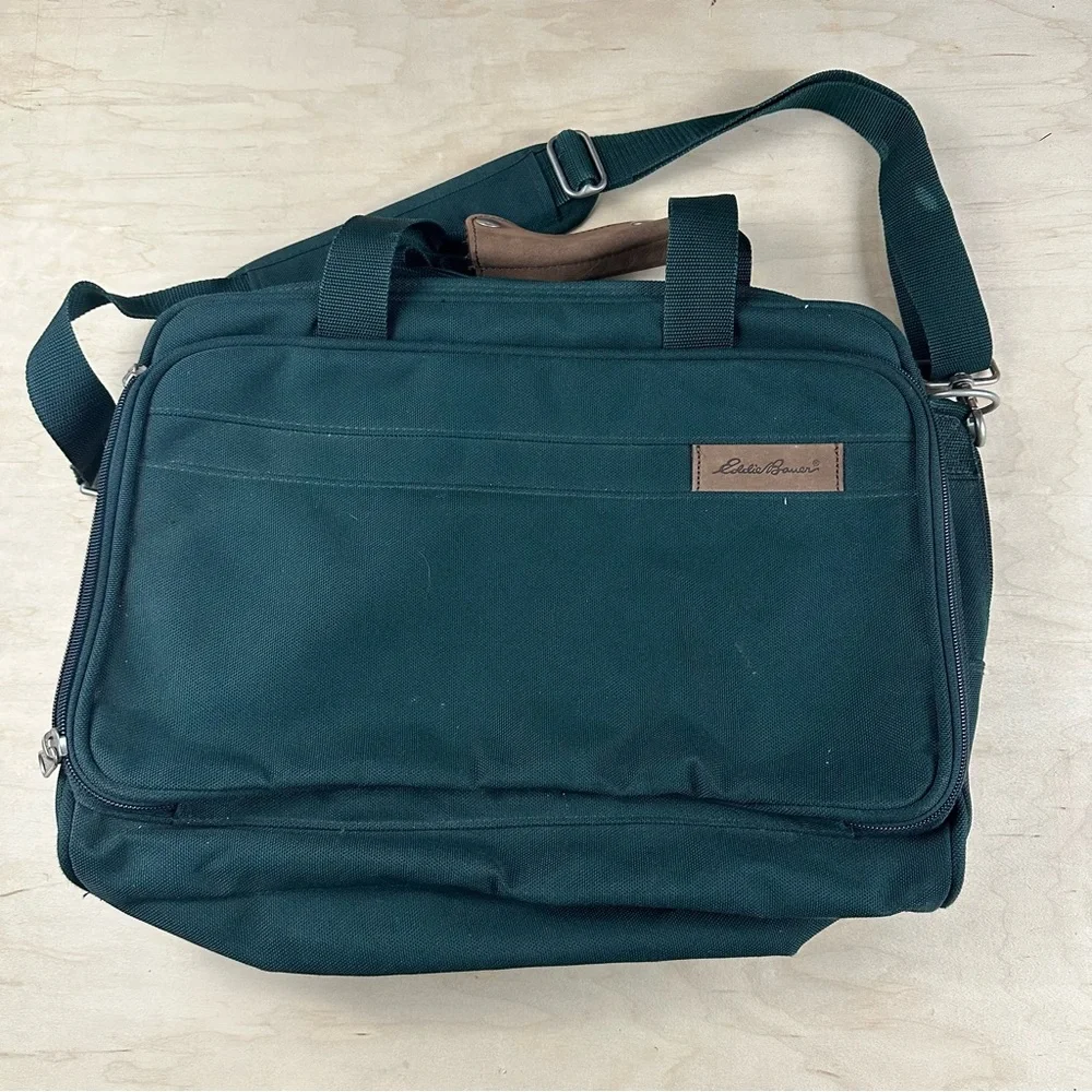 Eddie Bauer travel bag